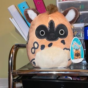 Deeto the African Wild Dog Squishmallow
